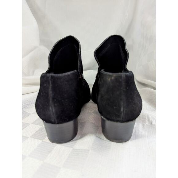 AEROSOLES! BLACK GENUINE SUEDE LEATHER, STUDDED BOOTS! SZ 6.5M - Picture 8 of 10